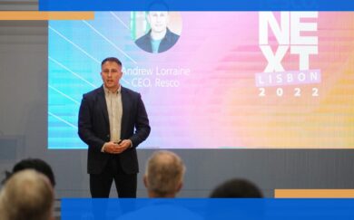 New approach to solutions and focus on frontline workers: 5 takeaways from resco.NEXT 2022 Keynote