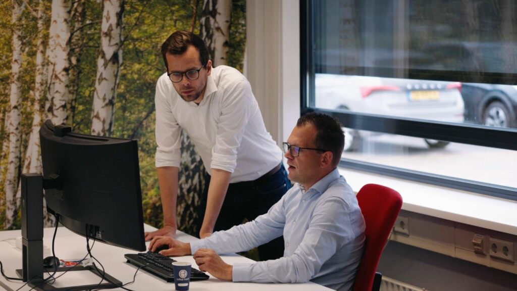 Unica inspectors at the desk